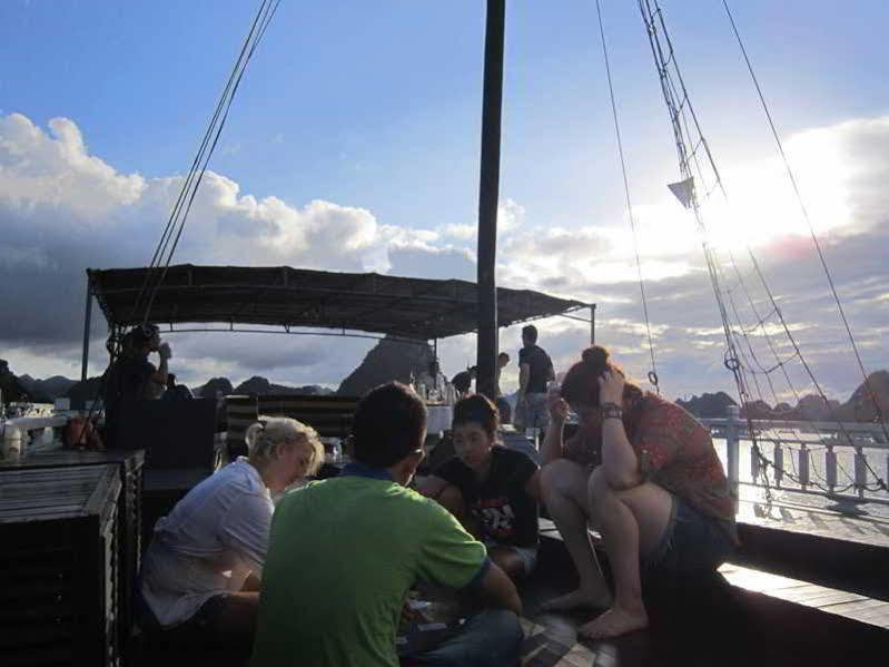 Hotel Halong Legacy Cruise Ha Long Zewnętrze zdjęcie
